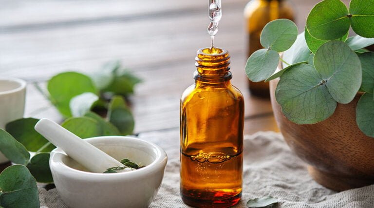 Tinh Dầu Khuynh Diệp - Eucalyptus Oil 